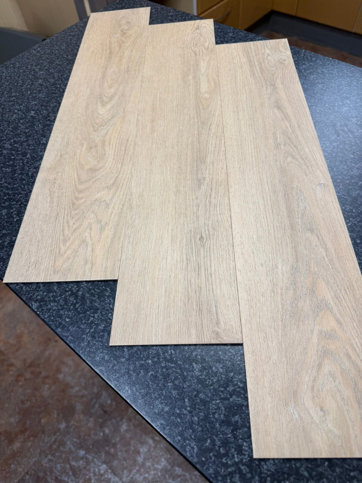 7.14 PLAK PVC PLAK TOILET BADKAMER WANDJE ECT, Ophalen, Overige typen, Nieuw, Beige