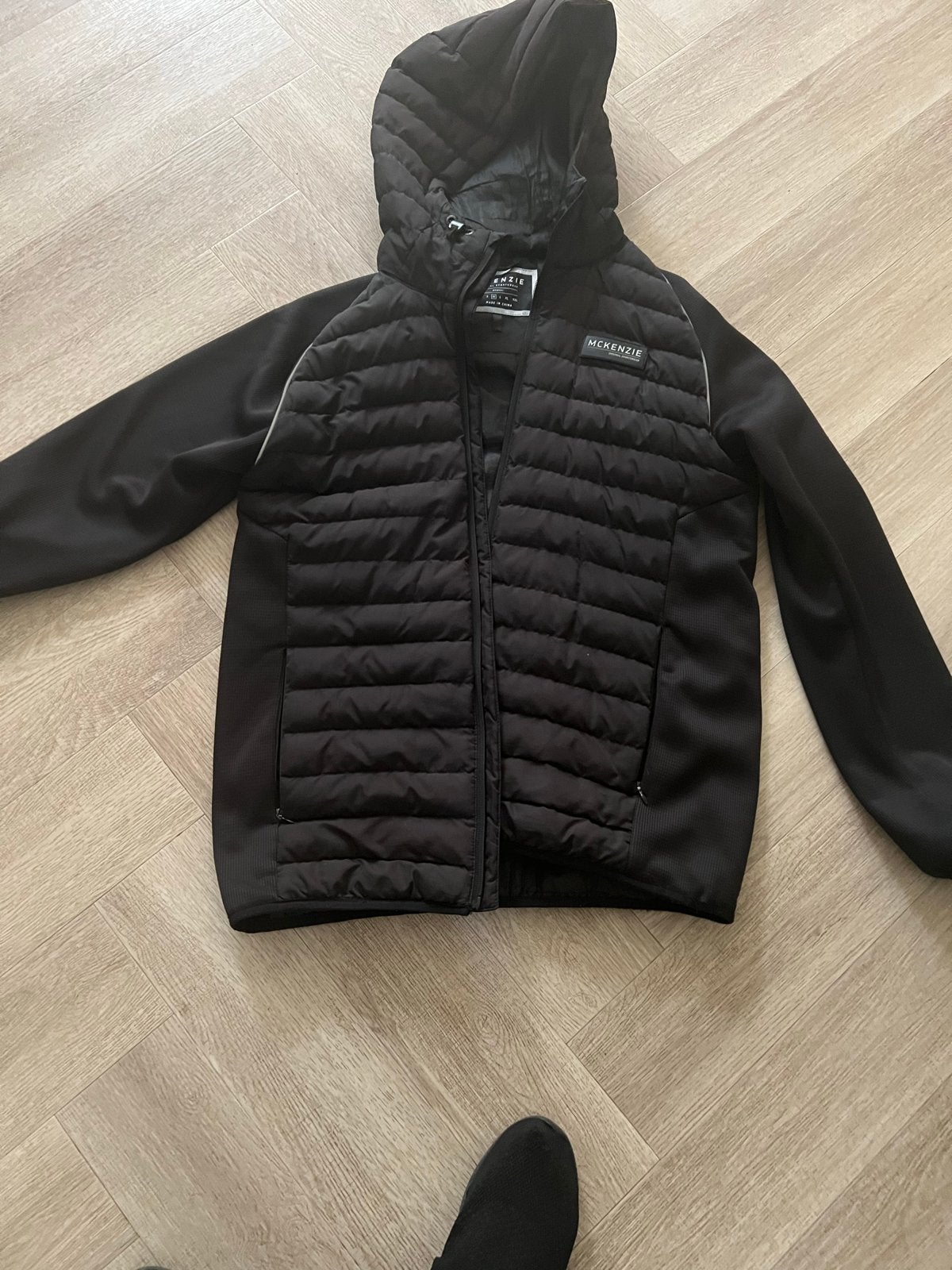 Warme jongens jas maat M - McKenzie, Kleding | Heren, Ophalen of Verzenden, Gedragen, Maat 48/50 (M), Zwart