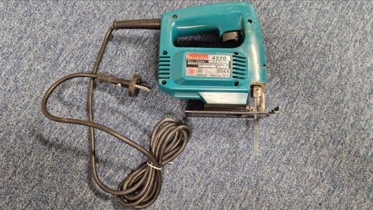 Prima Makita decoupeerzaag 310W, Ophalen of Verzenden