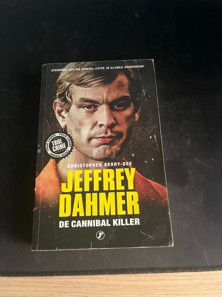 Jeffrey Dahmer: De Cannibal Killer - True Crime Boek, Ophalen of Verzenden, Gelezen