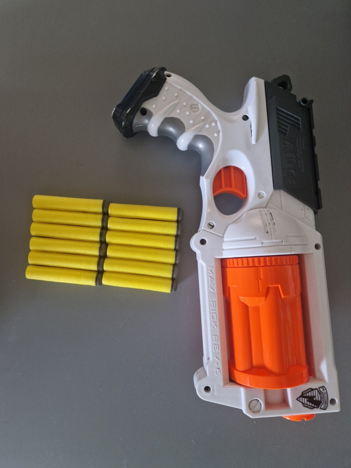 Nerf N-Strike Maverick REV-6 met pijltjes, Ophalen of Verzenden, Gebruikt, Jongen of Meisje
