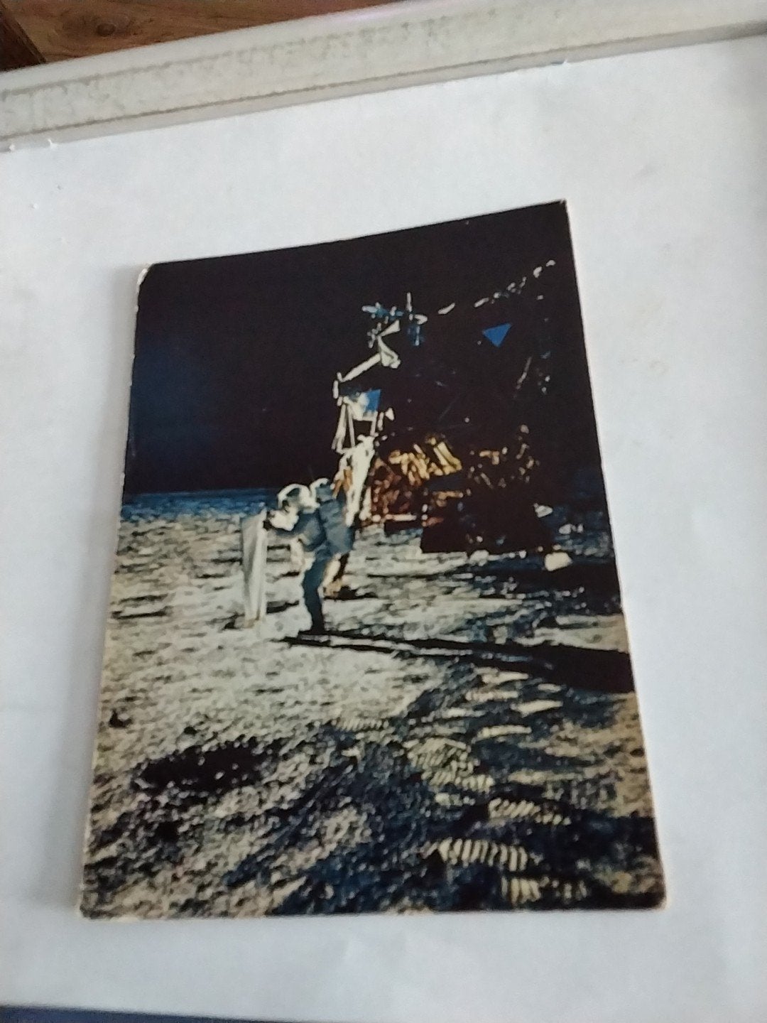 Vintage Apollo 11 Maanlanding Ansichtkaart (Gelopen), Verzamelen, Ophalen of Verzenden, 1960 tot 1980, Gelopen