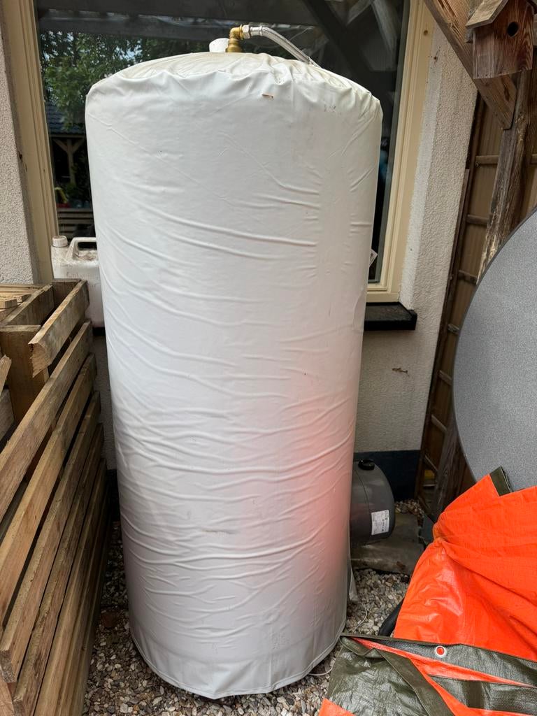 Boiler 300 liter, Ophalen, Gebruikt, Met douche