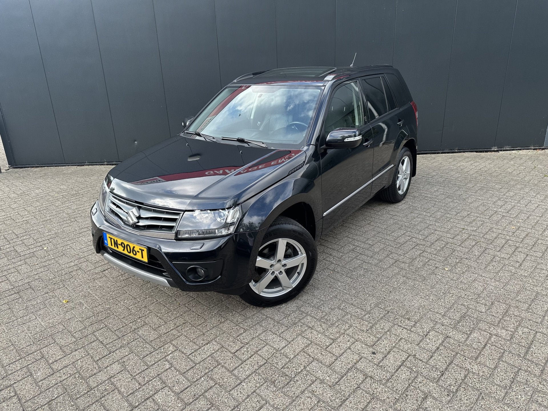 Suzuki Grand Vitara 2.4 Exclusive | Trekhaak | Cruise contro, Auto's, Suzuki, Automaat, Gebruikt, Zwart, 4 cilinders