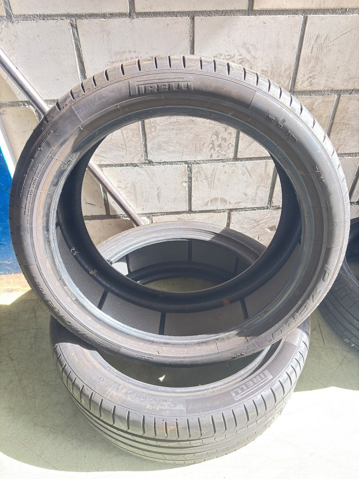 Pirelli 255/40R21, Gebruikt, 255 mm, ., .