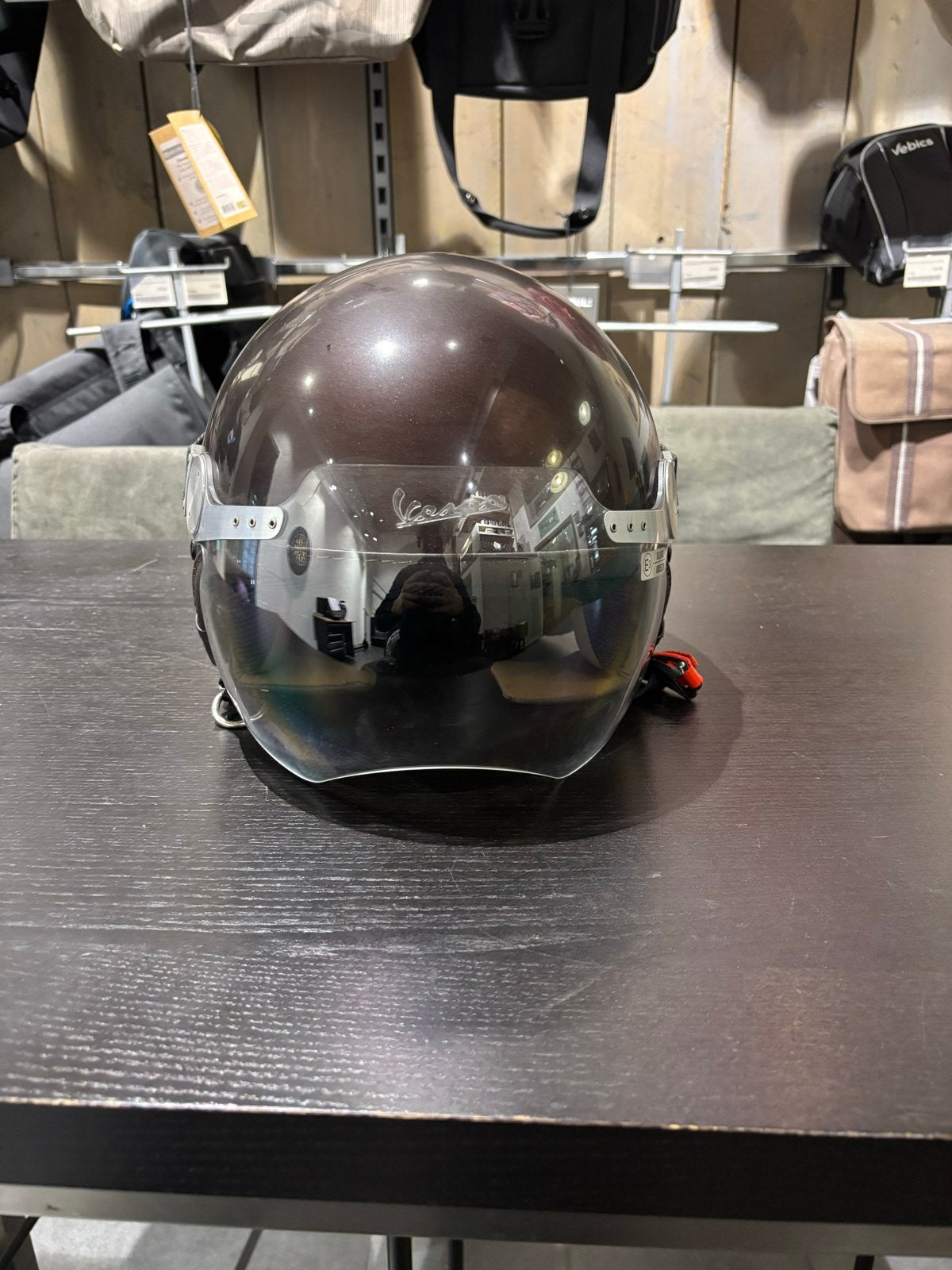 Vespa helm bruin - zo goed als nieuw, Ophalen of Verzenden, Zo goed als nieuw, Small