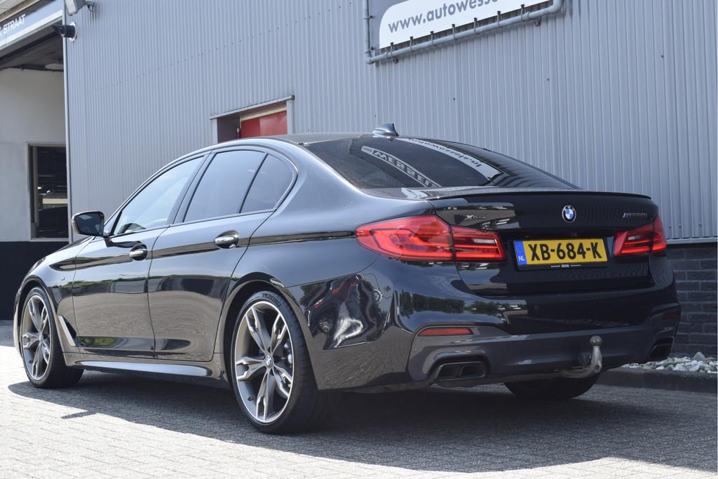 BMW 5 Serie M550i xDrive High Executive Full option!, Auto's, Automaat, Gebruikt, 2000 kg, 4395 cc