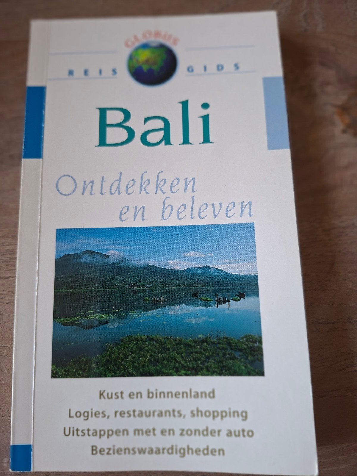Globus reisgids van Bali, Boeken, Reisgidsen, Ophalen of Verzenden, Zo goed als nieuw