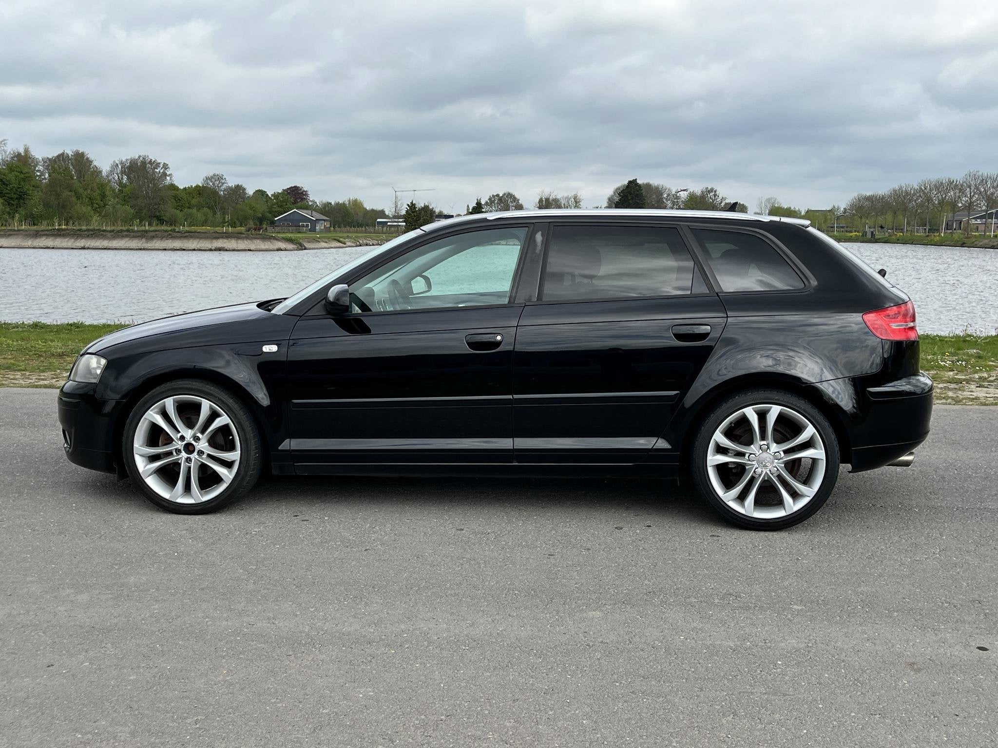 Audi A3 Sportback 1.8 TFSI Ambition Clima, stoelverwarming,, Auto's, Voorwielaandrijving, Stof, Gebruikt, 4 cilinders