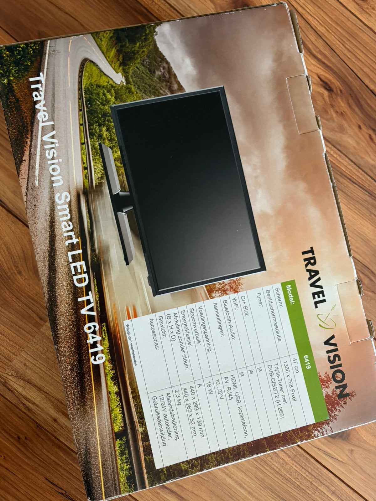 Travel Vision TV 6419 - 19inch, Ophalen, Gebruikt