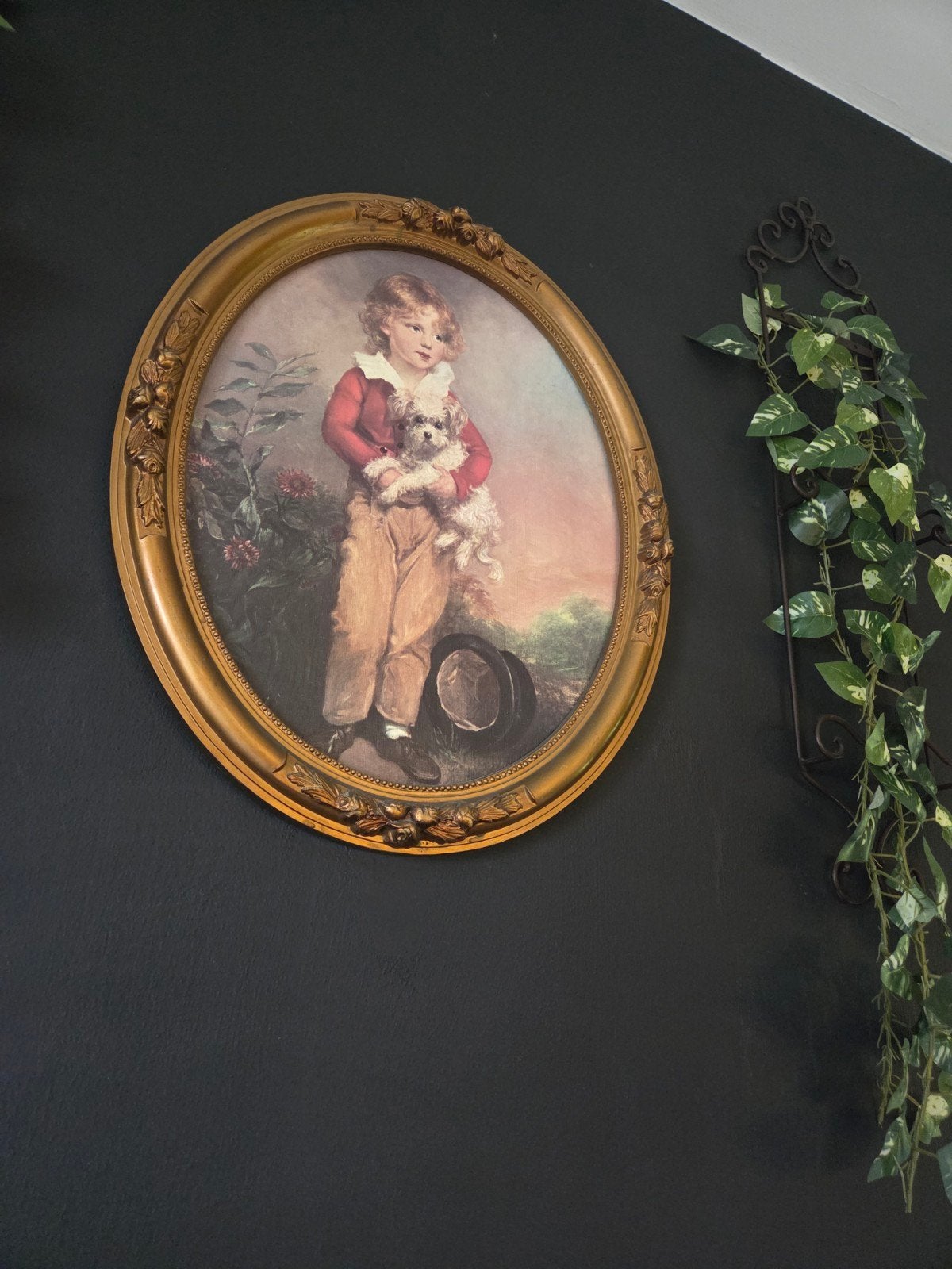 Klassiek portret van jongen met hond in ovale lijst, Ophalen, Portret of Personen, Klassiek, Print