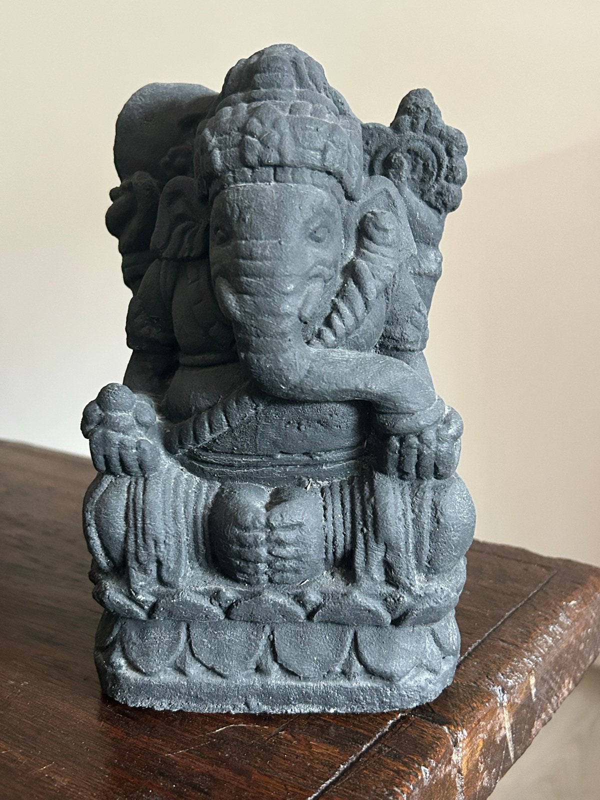 Ganesha beeldje - Zwart - Decoratief 20 cm hoog, Ophalen, Zo goed als nieuw, Religie