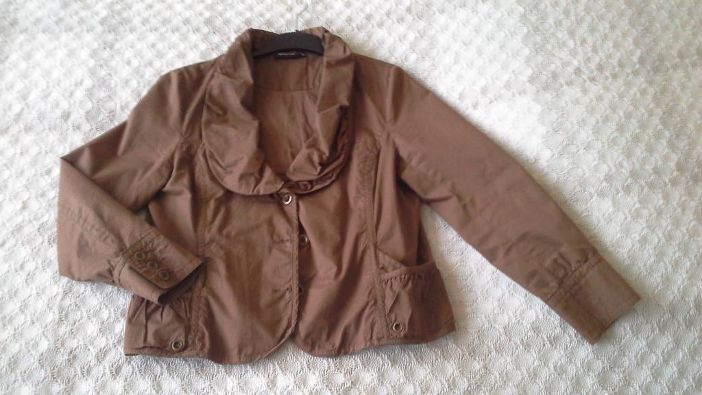 prachtig bruin jasje Promiss maat 44, Kleding | Dames, Jasjes, Kostuums en Pakken, Ophalen, Promiss, Bruin, Maat 42/44 (L)