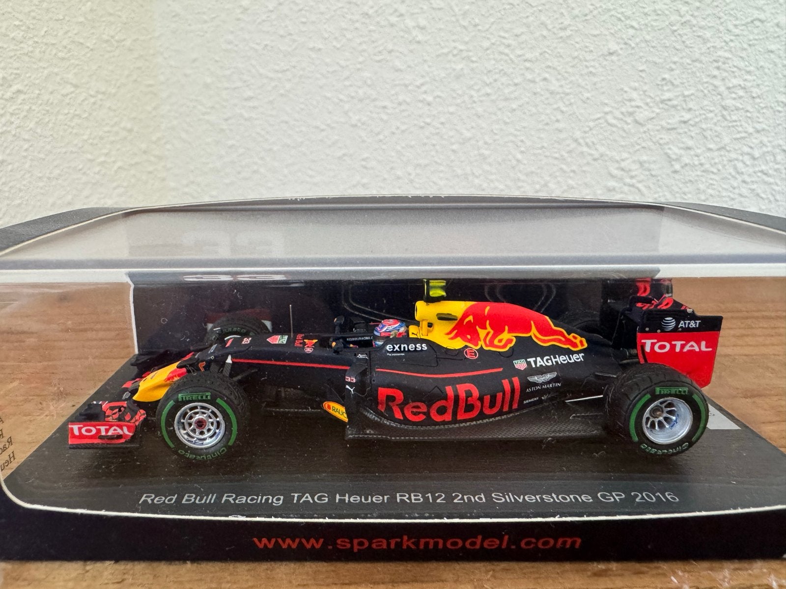 Red Bull Racing TAG Heuer RB12 2nd Silverstone GP 2016, Ophalen of Verzenden, Zo goed als nieuw, Overige typen