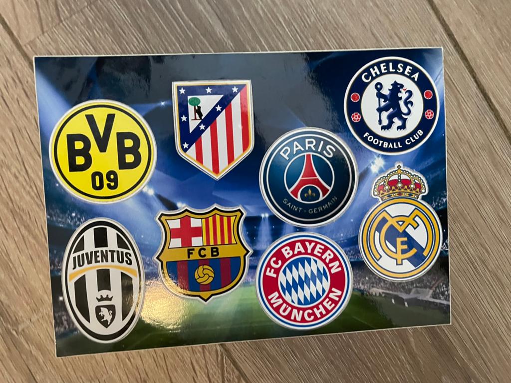 Voetbalclubs Logo stickers, Maat XL, Ophalen of Verzenden, Zo goed als nieuw
