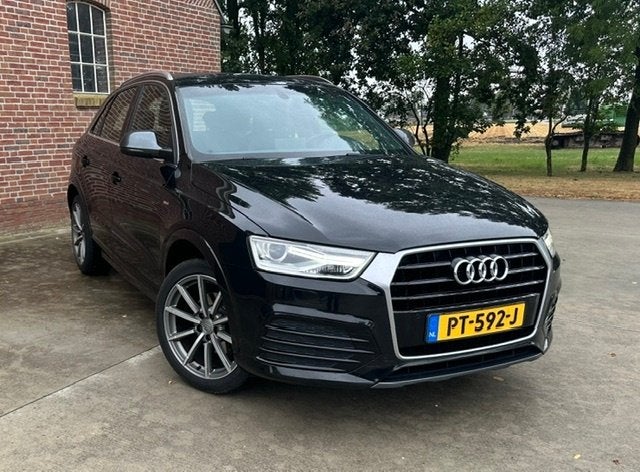 Audi Q3 1.4 TFSI S line S tronic | Pano | Leder/Alcantara, Auto's, 1380 kg, Zwart, 4 cilinders, Zwart