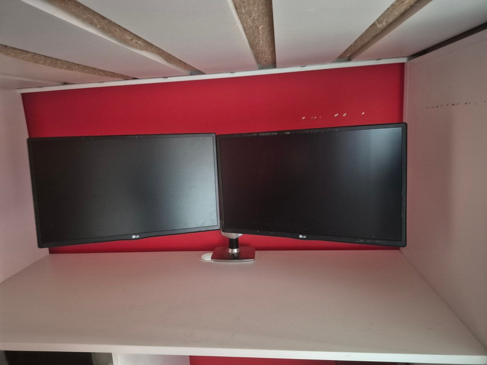 LG Gaming Monitoren - Zo goed als nieuw, Gaming, IPS, 101 t/m 150 Hz, Ophalen of Verzenden