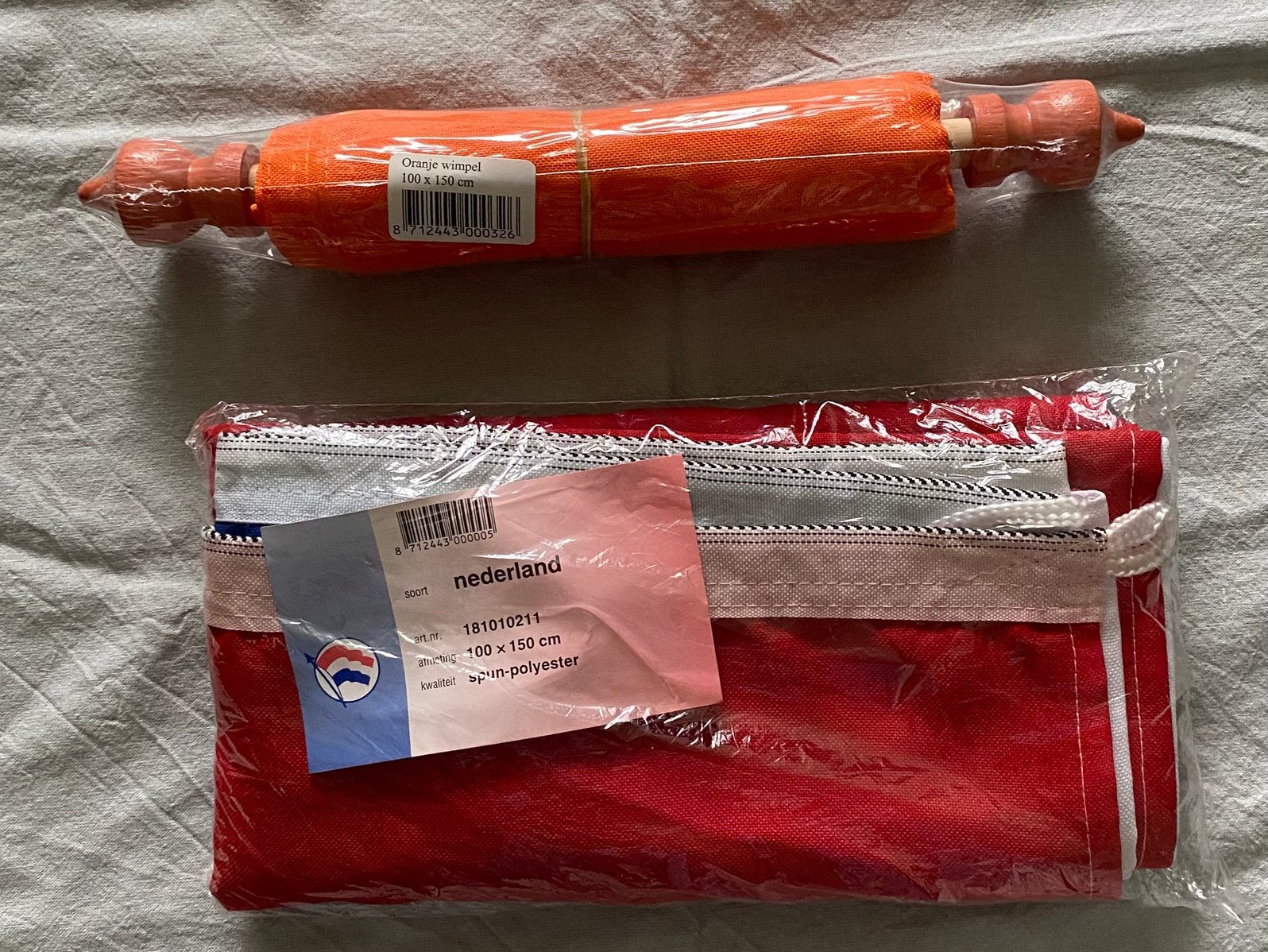 Vlaggenstok met vlag en wimpel en steun, Ophalen, Nieuw