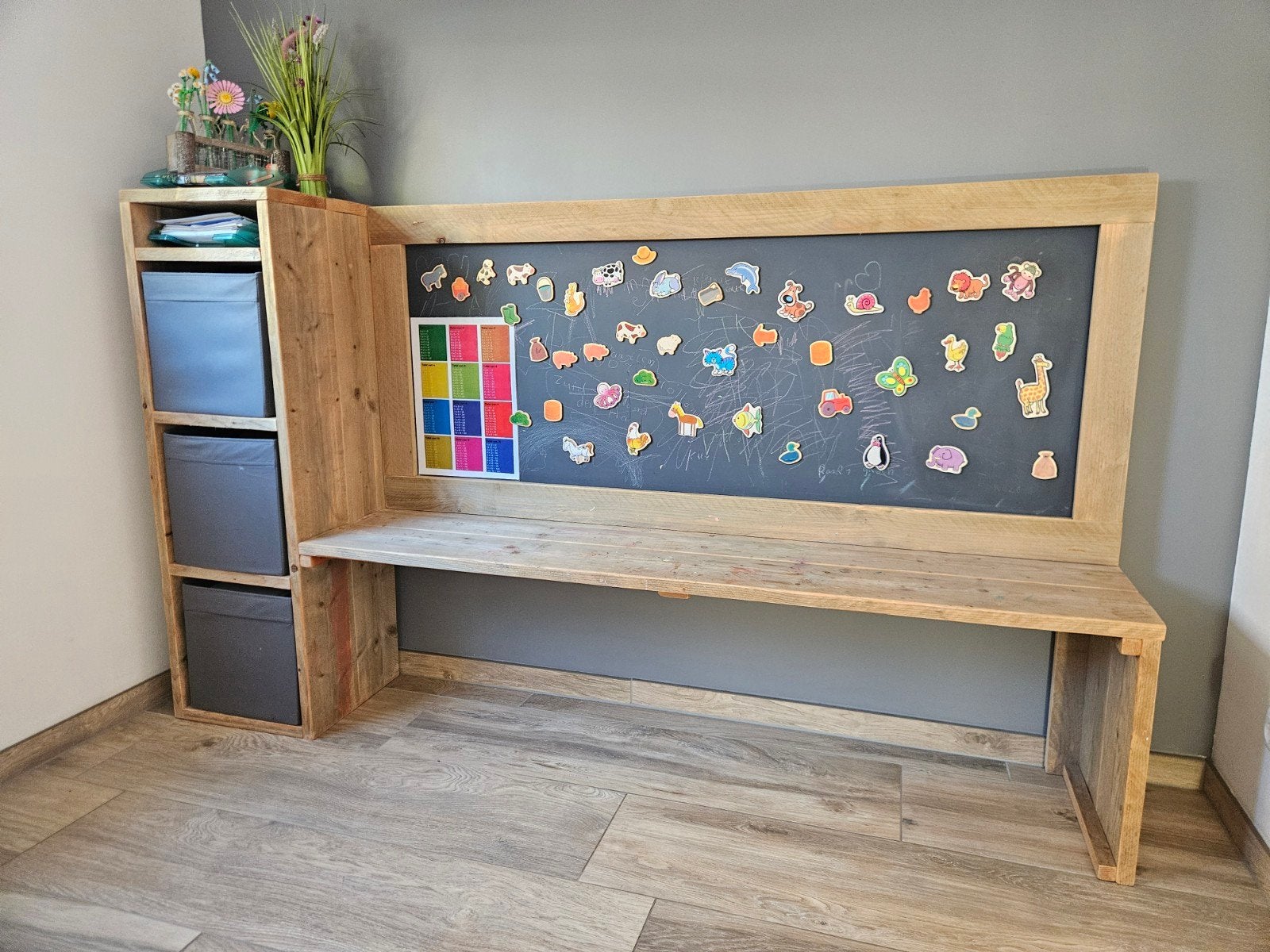 Kinder Speeltafel / knutseltafel, Ophalen, Gebruikt