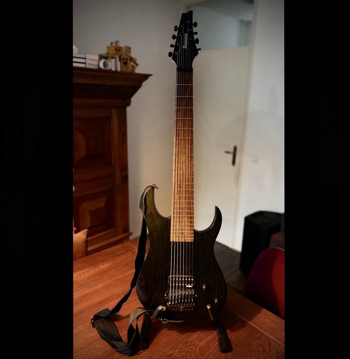 Ibanez M80M 8-snarige Meshuggah signature gitaar, Muziek en Instrumenten, Ophalen, Solid body, Ibanez