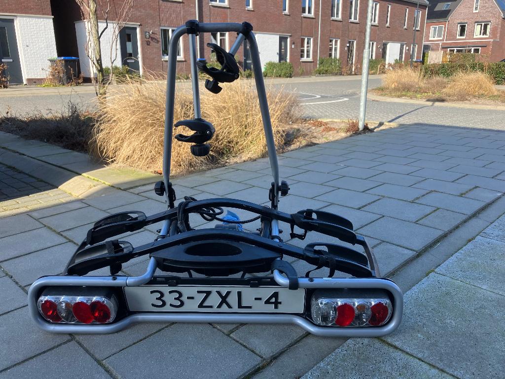Fietsendrager Thule, Ophalen, 2 fietsen, Gebruikt, Trekhaakdrager