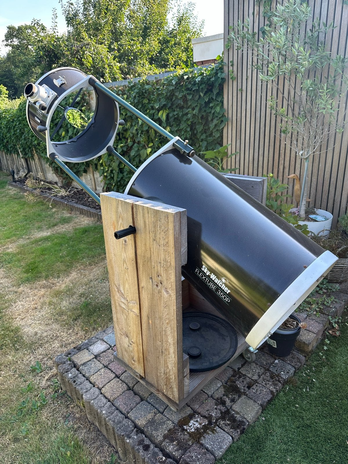 Dobson Sky-Watcher FLEXYTUBE 350P Spiegeltelescoop, Ophalen, Gebruikt, 200 mm of meer, Met statief