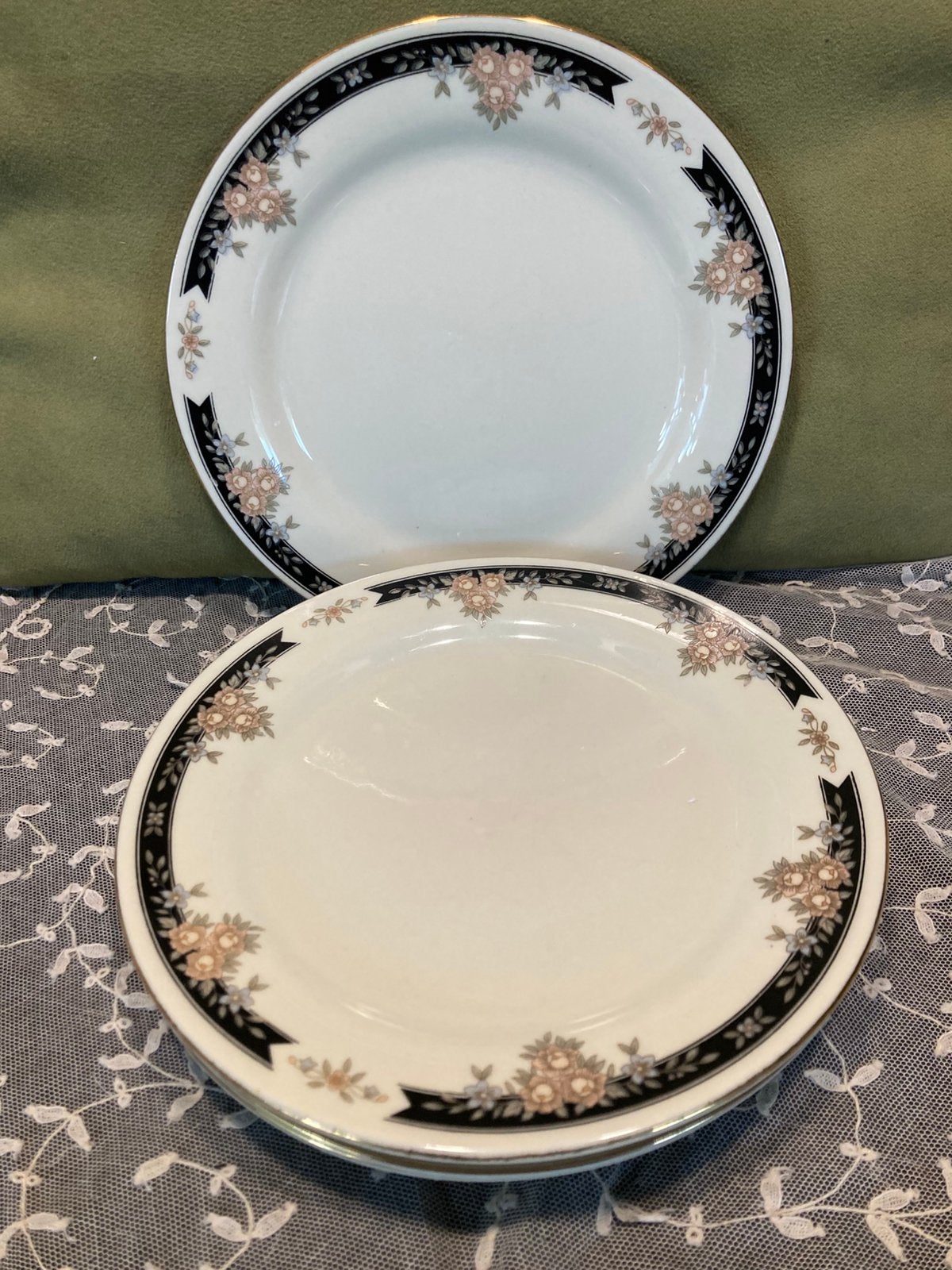 Bord Fine China (040625), Gebruikt, Ophalen of Verzenden, Bord(en), Overige stijlen