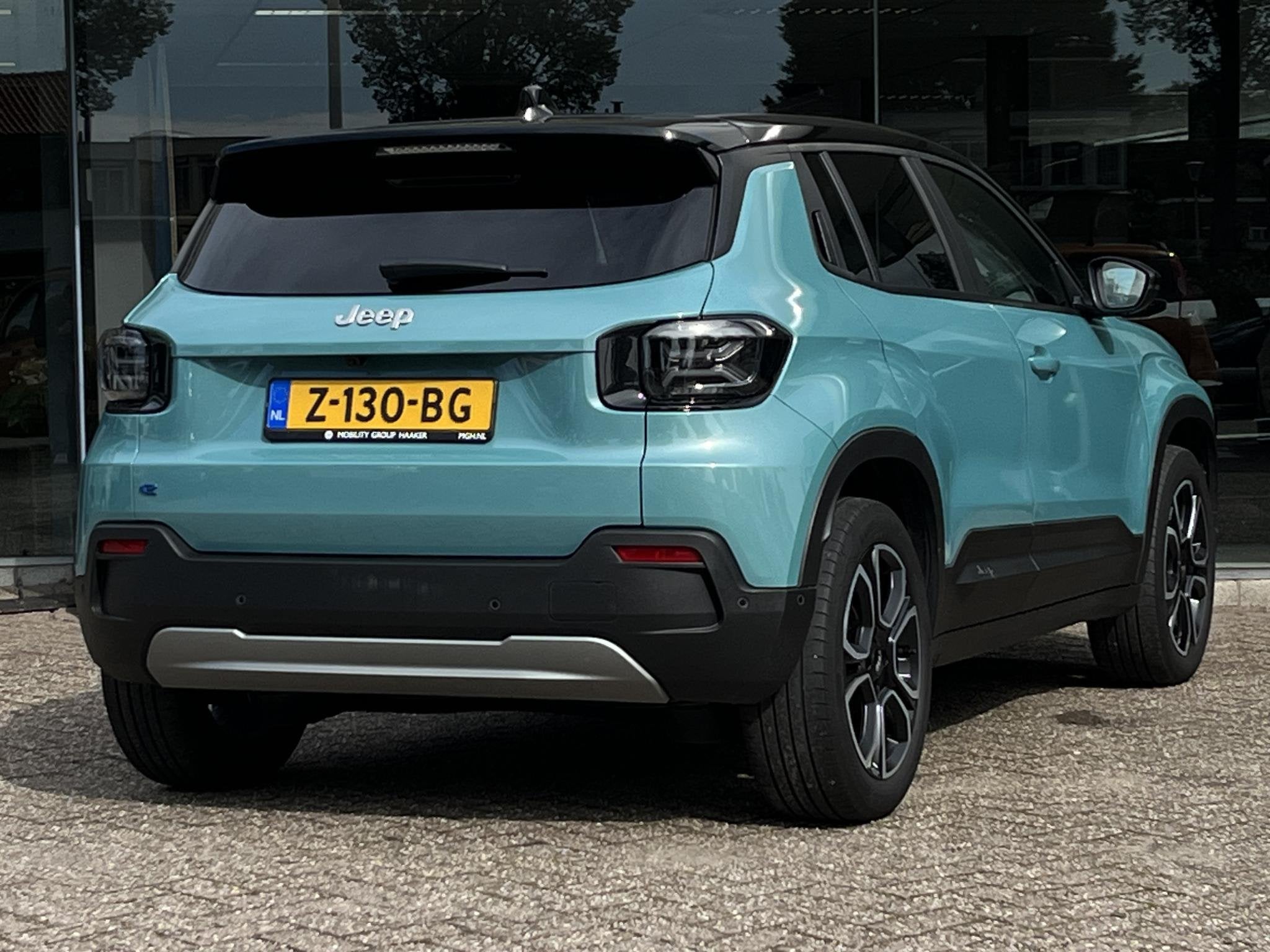 Jeep Avenger Summit 54 kWh | Apple/Android | Dodehoek detect, Auto's, 394 km, Gebruikt, 334 min, 156 pk