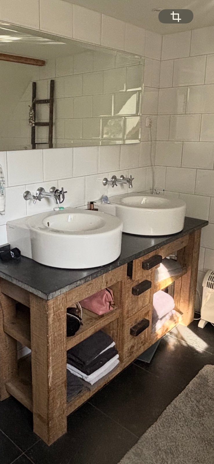 Villeroy & Boch wasbak /waskom   (2 stuks), Ophalen, Zo goed als nieuw, Wastafel