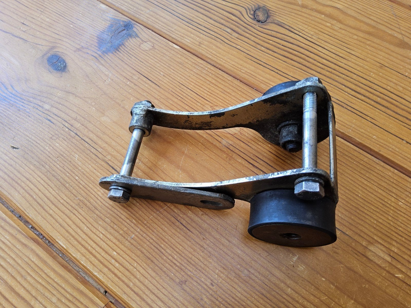 Zundapp Ks 125, Ks 175,...Originele Motor-Steun Zundapp 521., Fietsen en Brommers, Ophalen of Verzenden, Gebruikt, Blok