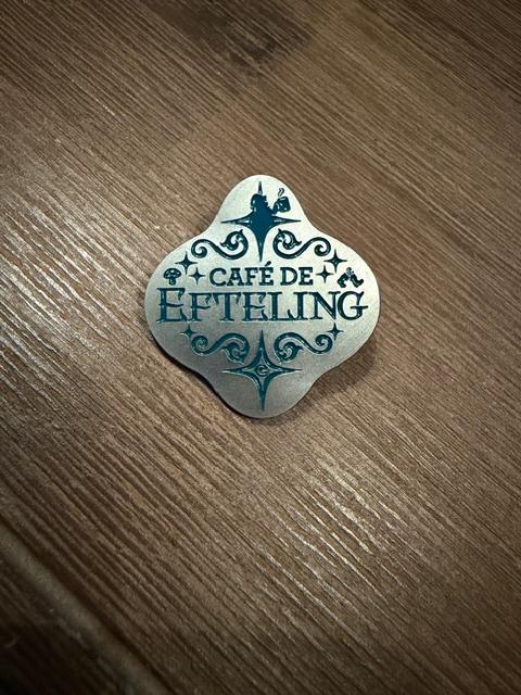 cafe de efteling pin (origineel !!), Ophalen of Verzenden, Nieuw, Button of Speldje