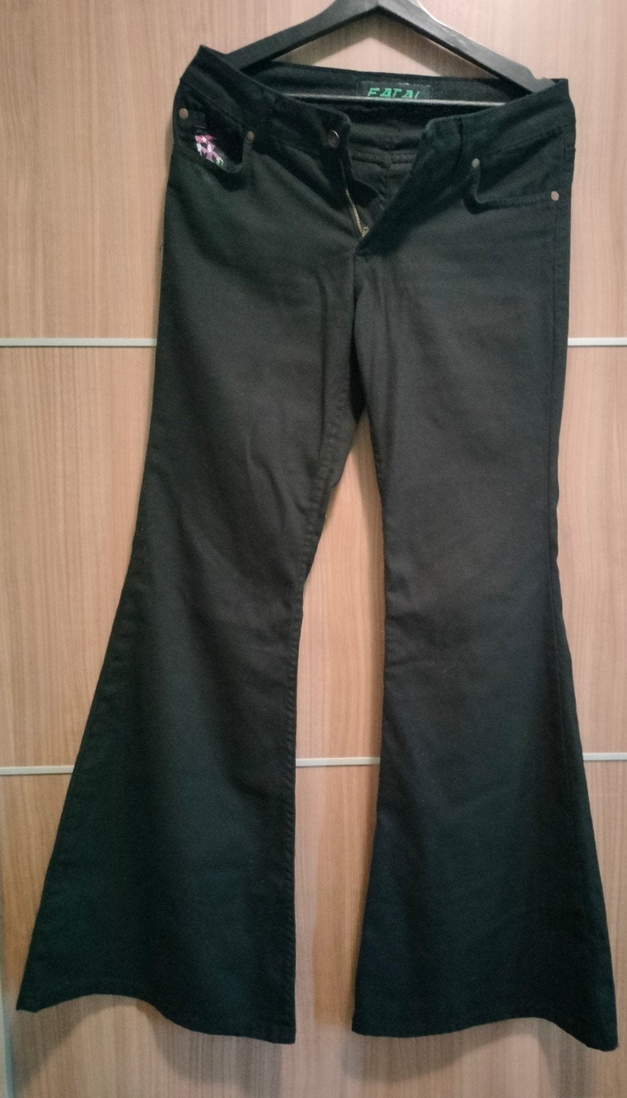 Vintage 90s Fatal Flared Jeans – Grim Reaper, Zwart, Zo goed als nieuw, Lang, Ophalen