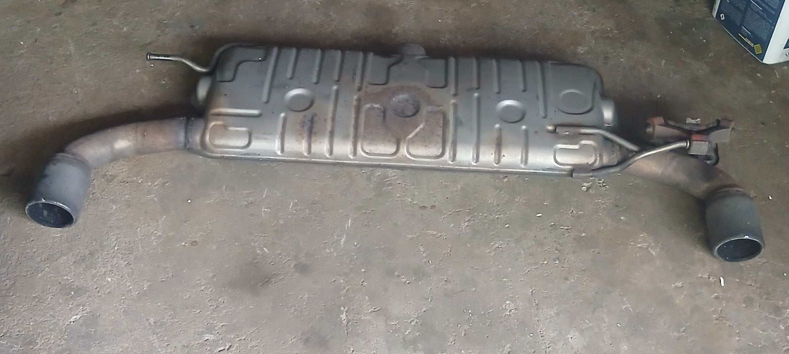 Uitlaat GTI, Auto-onderdelen, Ophalen