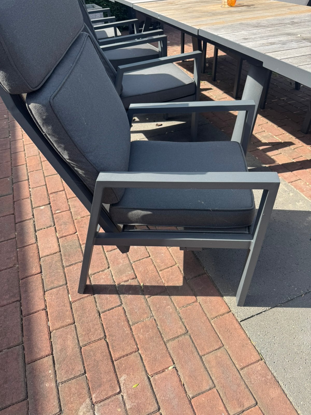 Grote ruime eethoek, Ophalen, Zo goed als nieuw, Aluminium