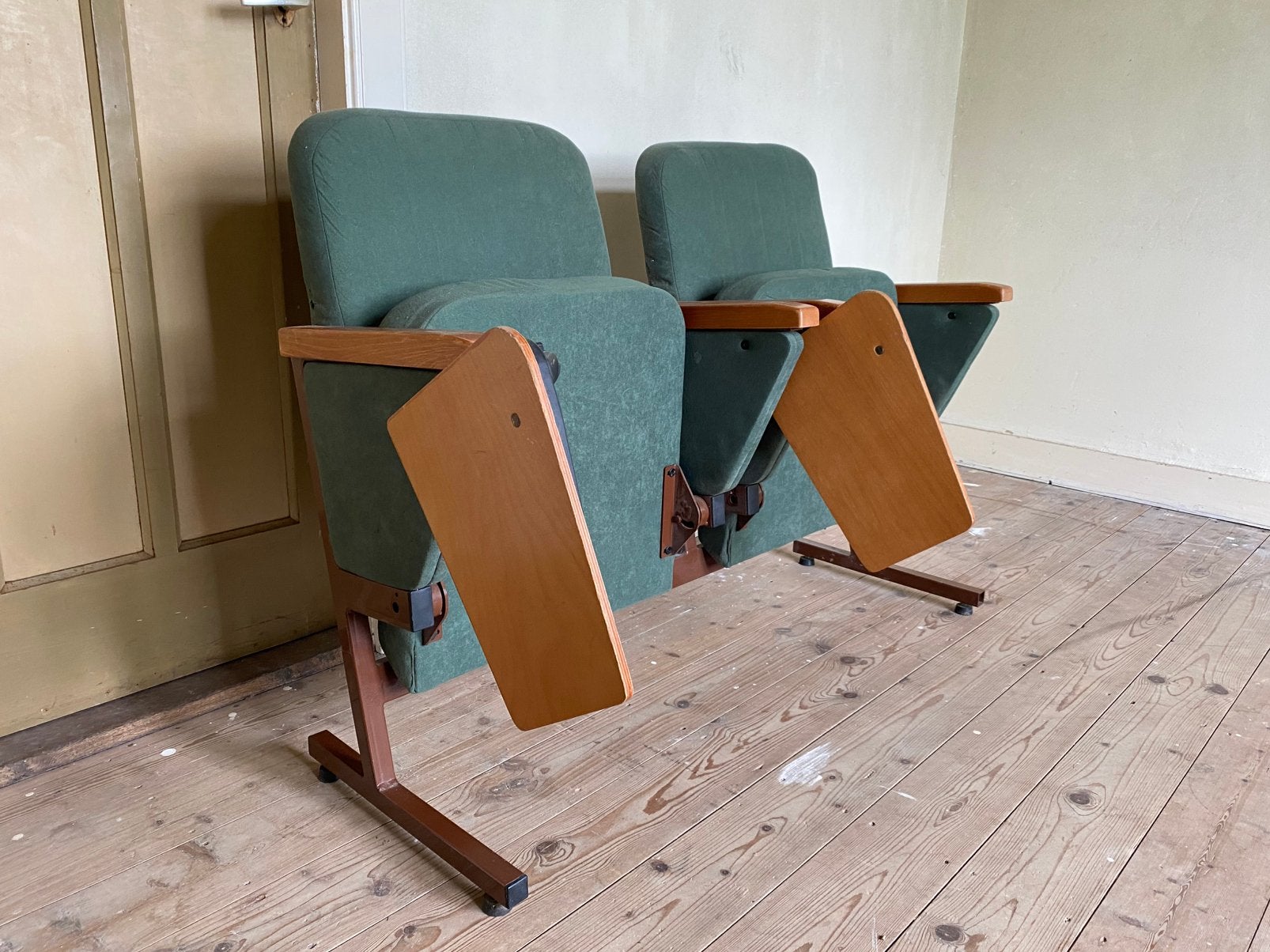 Comfortabele vintage bioscoopstoelen theaterstoelen, Ophalen, Gebruikt, Twee, Overige kleuren