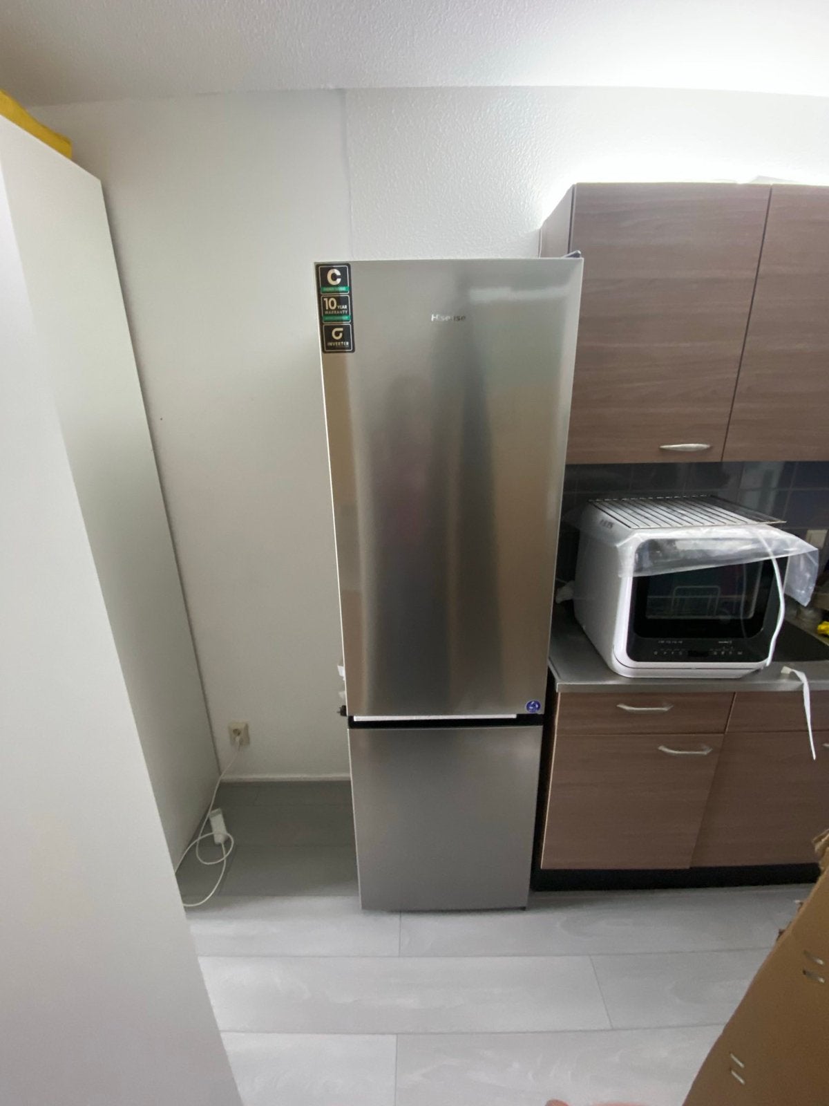 RB440N4ACC Hisense, Ophalen, Zonder vriesvak, 200 liter of meer, 160 cm of meer