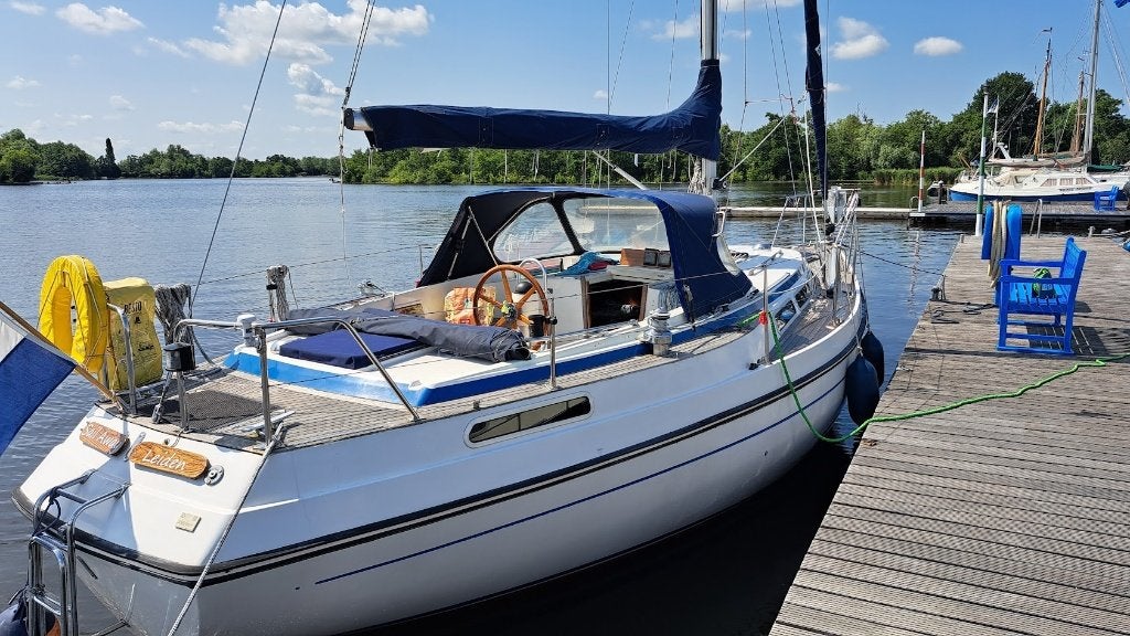 Zeiljacht Storebro Royal 33, Watersport en Boten, 10 m, Overige merken, Gebruikt, Binnenboordmotor