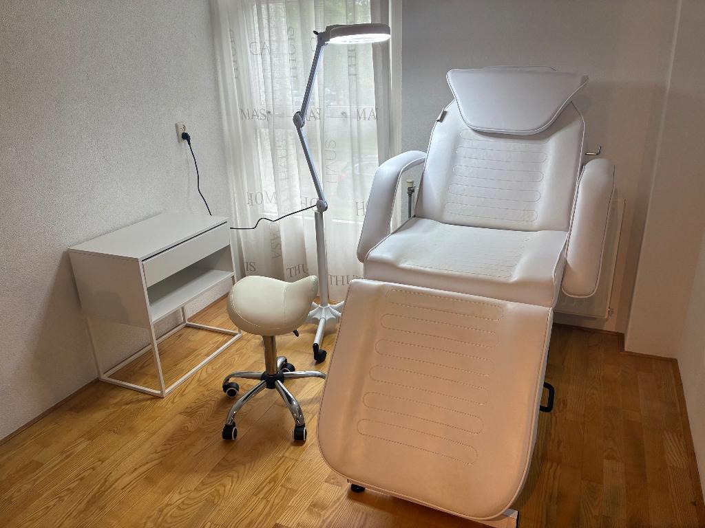 Pedicure/behandel Stoel, Ophalen, Zo goed als nieuw, Hand- en Voetverzorging