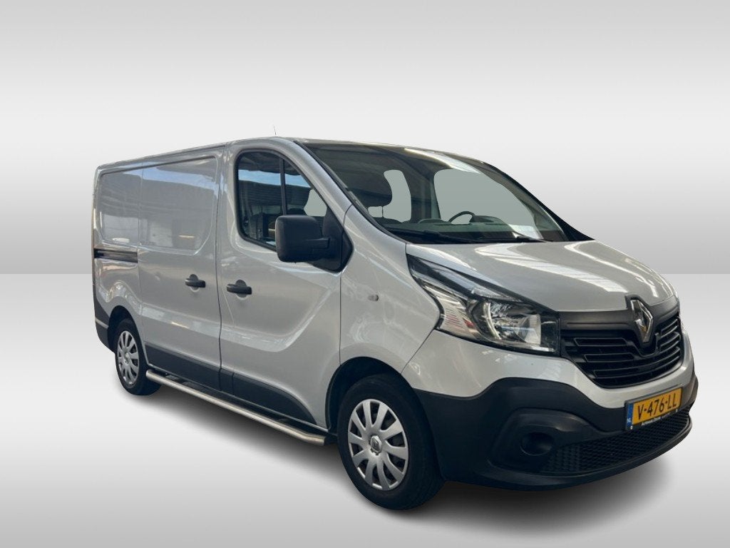 Renault Trafic 1.6 dCi L1 H1 Airco Navigatie, Voorwielaandrijving, Gebruikt, Euro 6, Renault