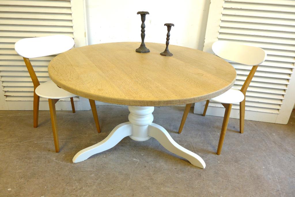 Prachtige witte landelijke ronde eettafel 123 cm, Huis en Inrichting, Tafels | Eettafels, Ophalen, Zo goed als nieuw, Vijf personen of meer