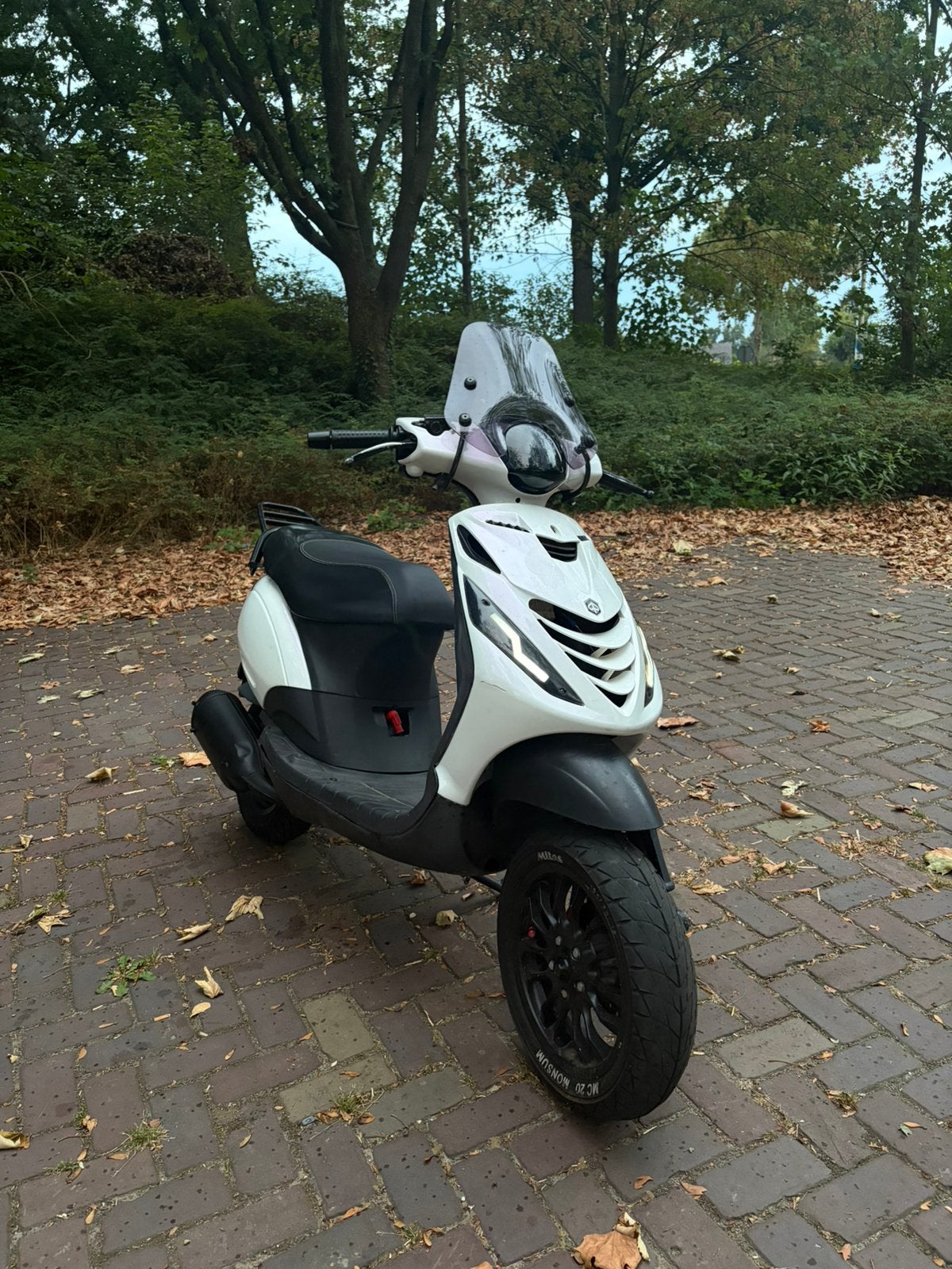 Piaggio Zip 183cc stage 2 mv2stroke, Fietsen en Brommers, Ophalen, Zo goed als nieuw, Tweetakt, Zip