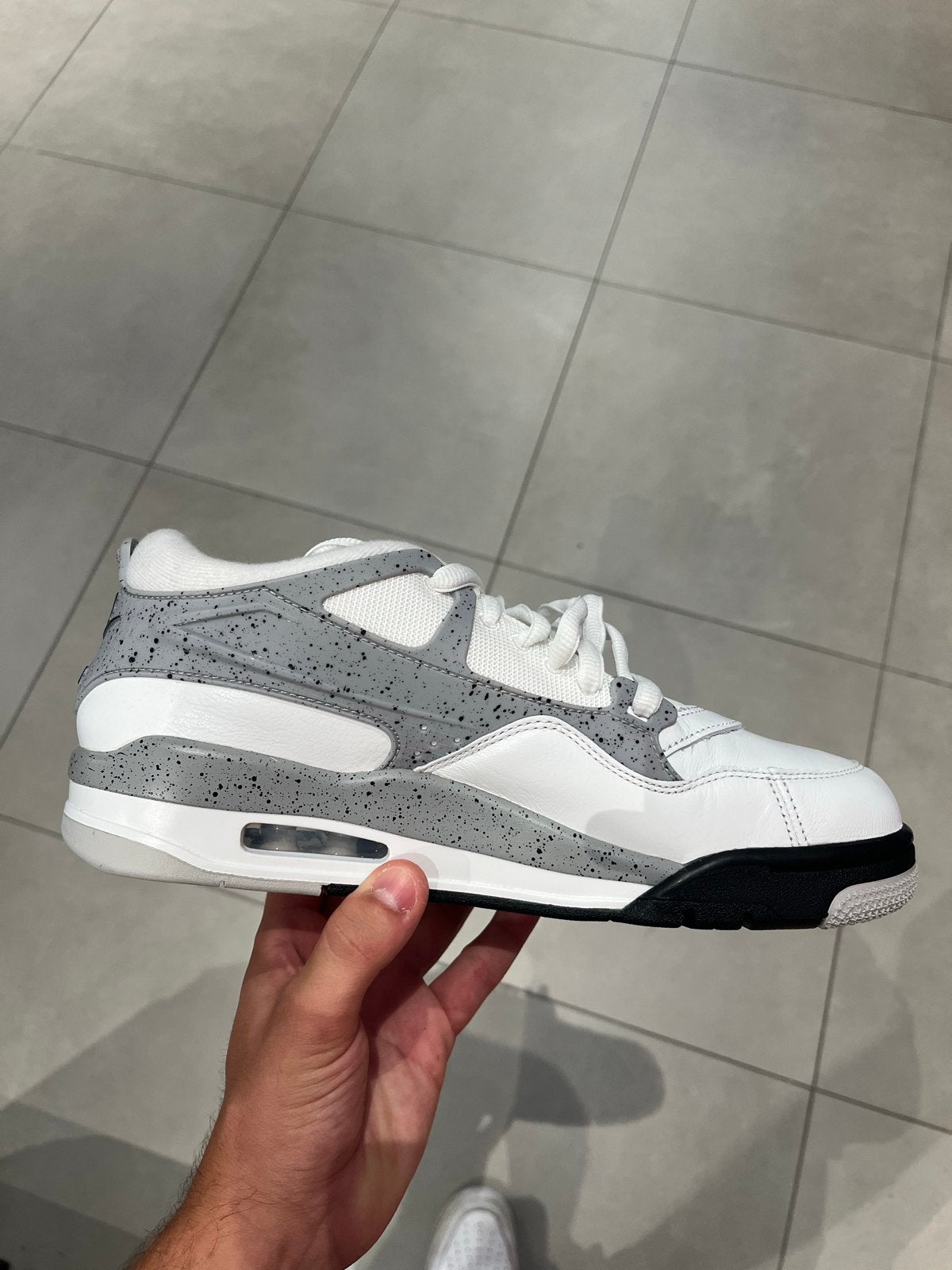 Air Jordan 4 RM White Cement | BRAND NEW + MORE SIZES, Kleding | Heren, Wit, Nieuw, Ophalen of Verzenden, Sneakers of Gympen