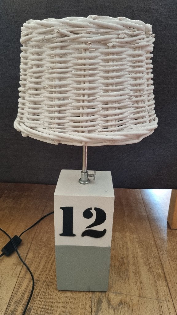 Lamp - strandpaal 12, Ophalen