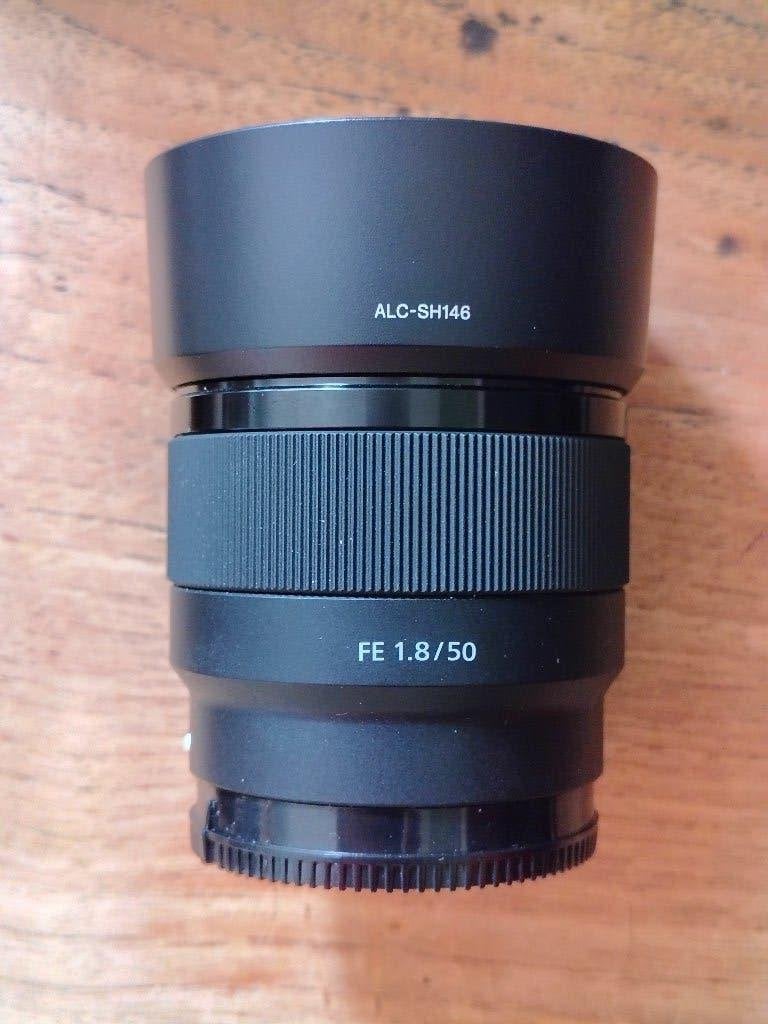 Sony FE 1.8/50, Audio, Tv en Foto, Fotografie | Lenzen en Objectieven, Zo goed als nieuw, Standaardlens, Ophalen