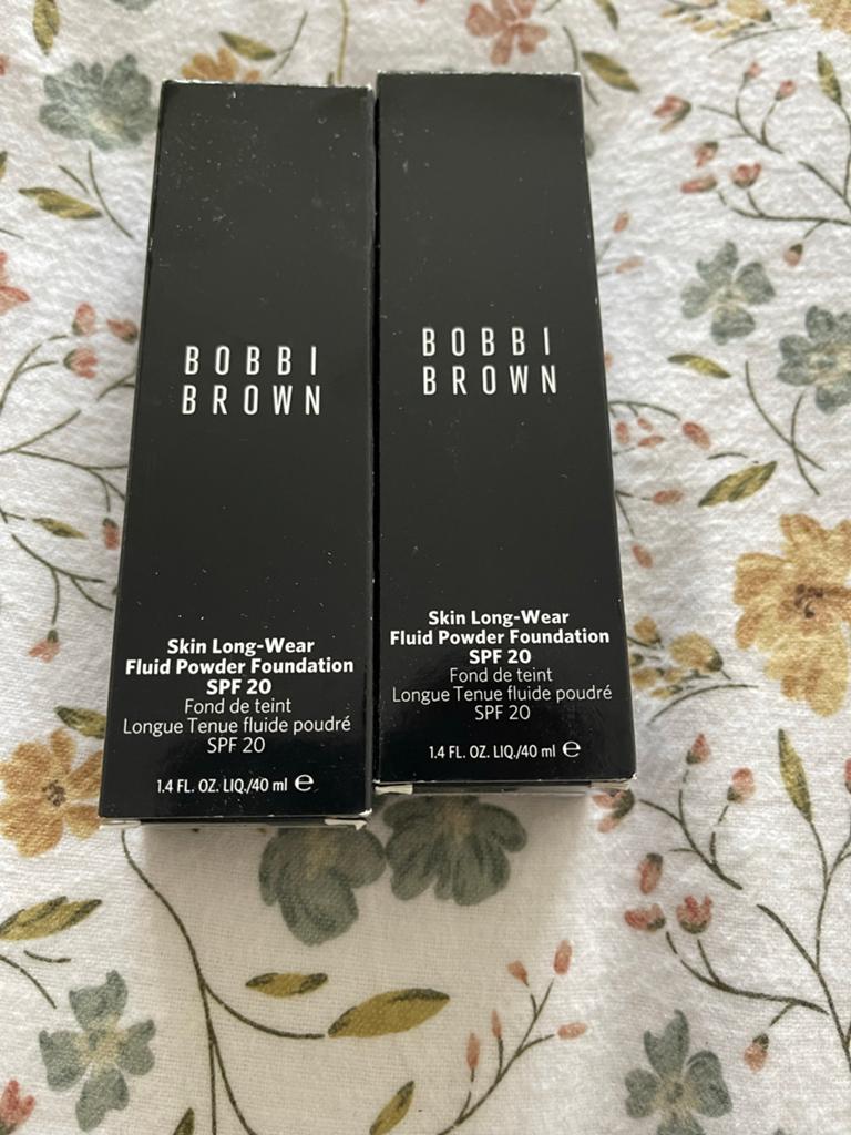 Nieuw! Bobbi Brown Skin Long-Wear Fluid Powder Foundation, Overige kleuren, Gehele gezicht, Nieuw, Ophalen of Verzenden