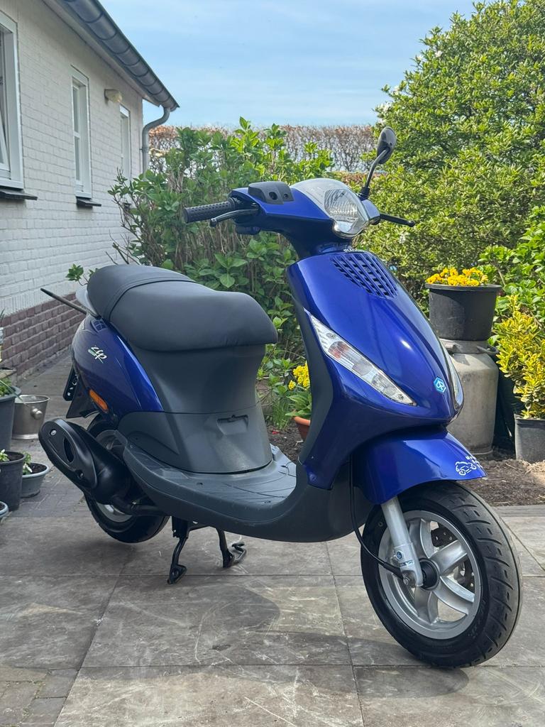 ⭐️Piaggio zip 2 takt 50cc brom zo goed als nieuw⭐️