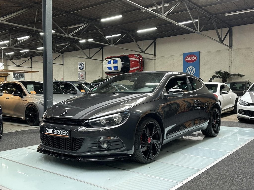 Volkswagen Scirocco 2.0 TSI (bj 2009, automaat), Automaat, Gebruikt, 4 cilinders, 1984 cc