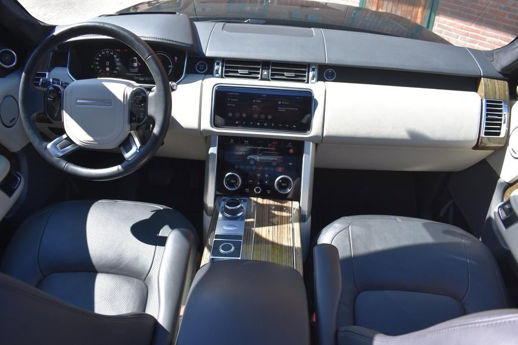 Land Rover Range Rover 2.0 P400e LWB Vogue '18 LED Pano Clim, Automaat, Gebruikt, 4 cilinders, 2500 kg