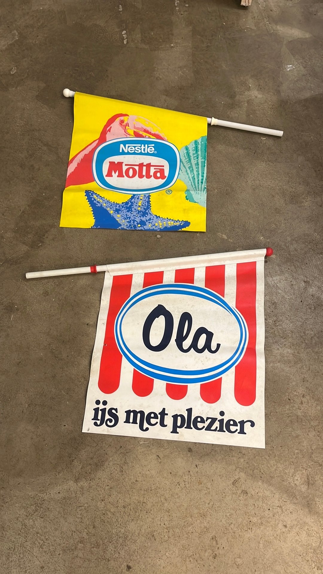 Vintage ijsco reclame vlaggen, Diversen, Ophalen of Verzenden, Zo goed als nieuw