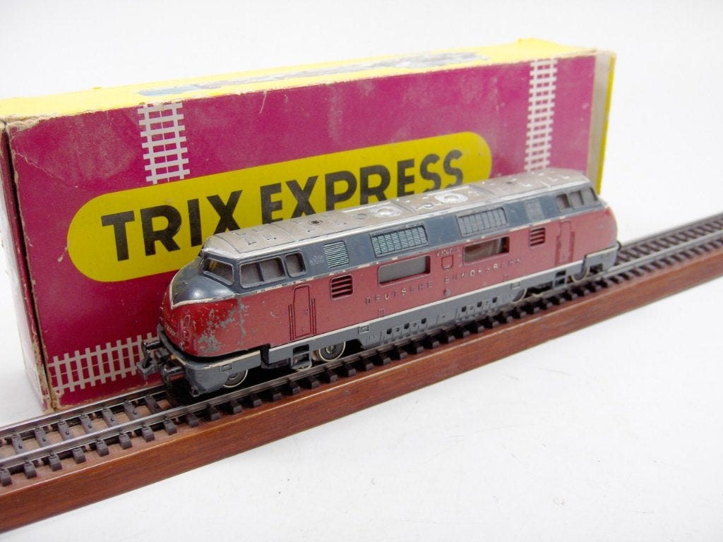 Trix Express 2260, Hobby en Vrije tijd, Modeltreinen | H0, Gebruikt, Locomotief, Gelijkstroom, Trix, Analoog, Verzenden